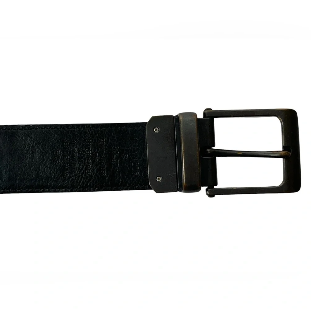 Levi's Men's Small 30-32 Reversible Brown Black Leather Belt With Levi's Buckle‎